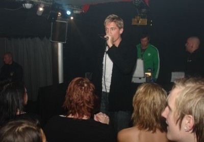 Live performance (2006, December)