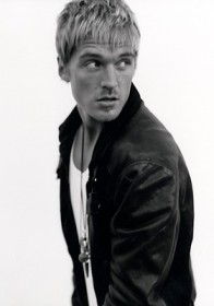 Mikas (2005, October)